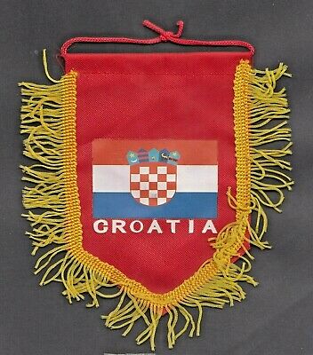 🔴pennant / Small Flag // Of Croatia  Size 120 X 150 Mm🔴